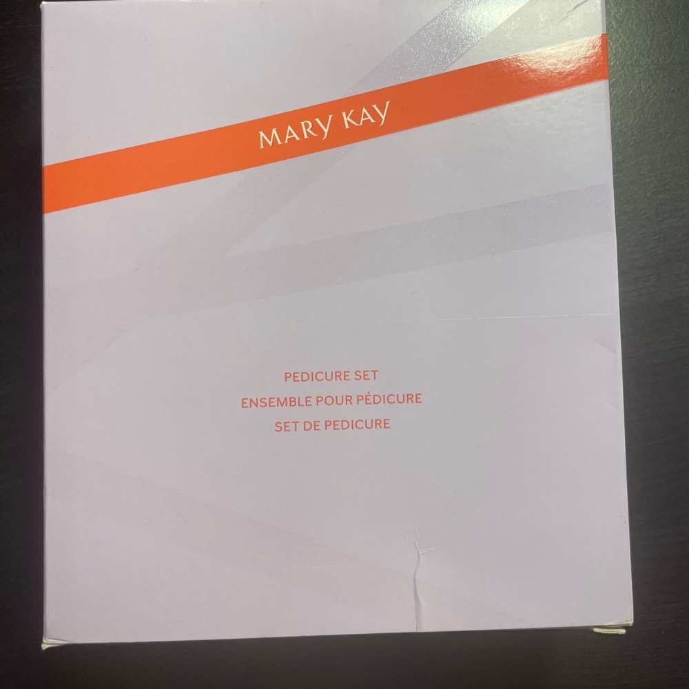 Mary Kay Pedicure Set